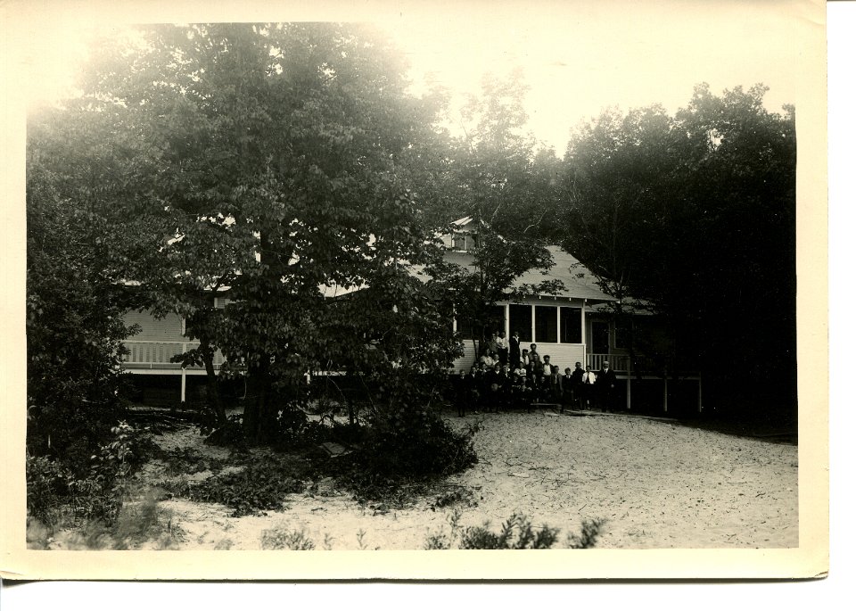 4th Presbyterian Cottage - Longbeach dining Hall